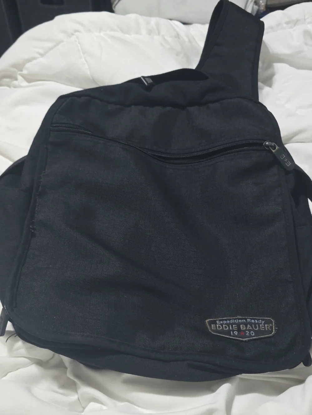 Eddie Bauer Black Men’s Sling Messenger Bag